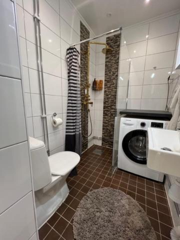 Fresh And Cozy Little House 45Km In Taby Apartment Stockholm Luaran gambar